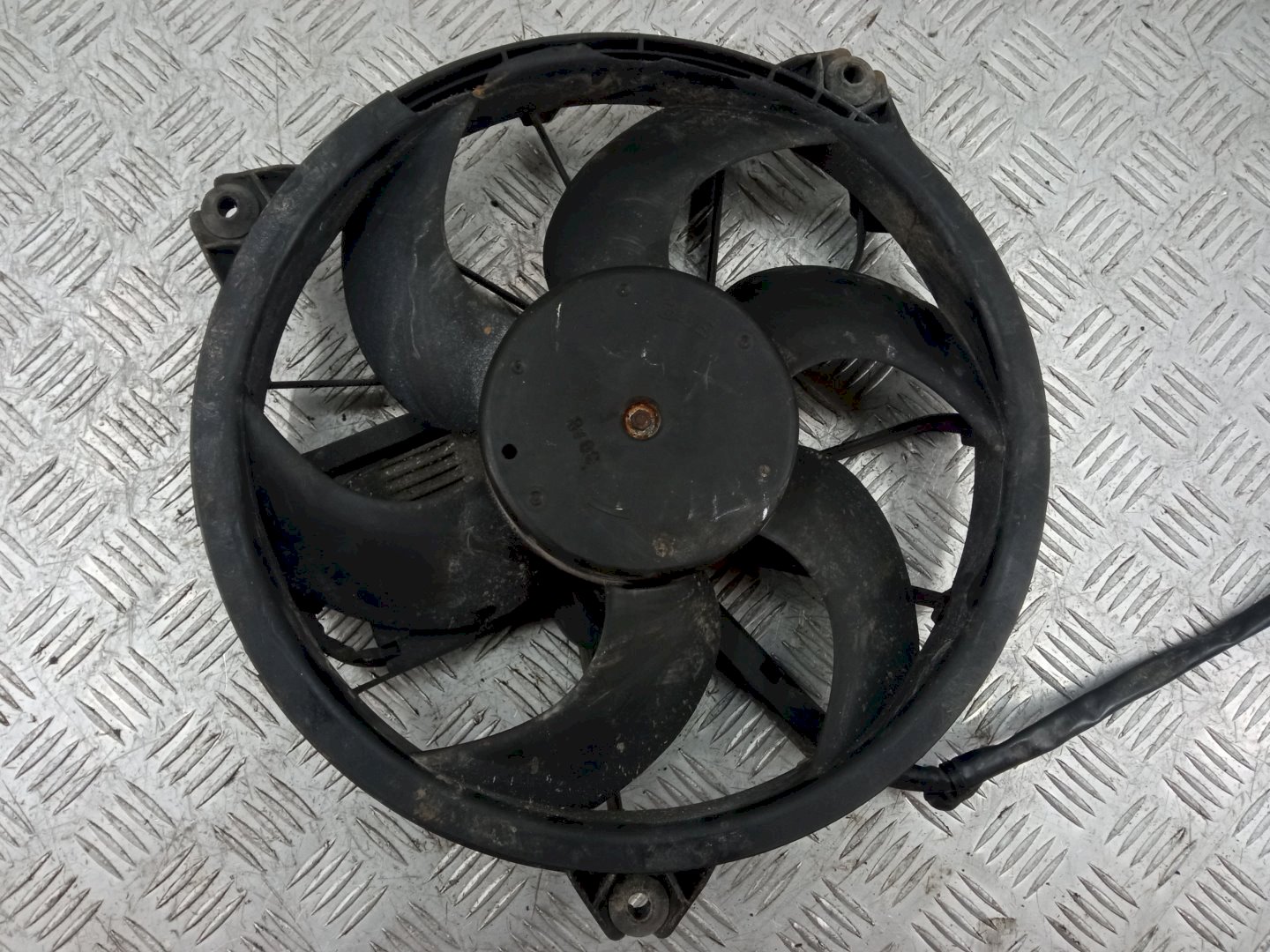 Вентилятор радиатора основного - Peugeot 607 (1999-2010)