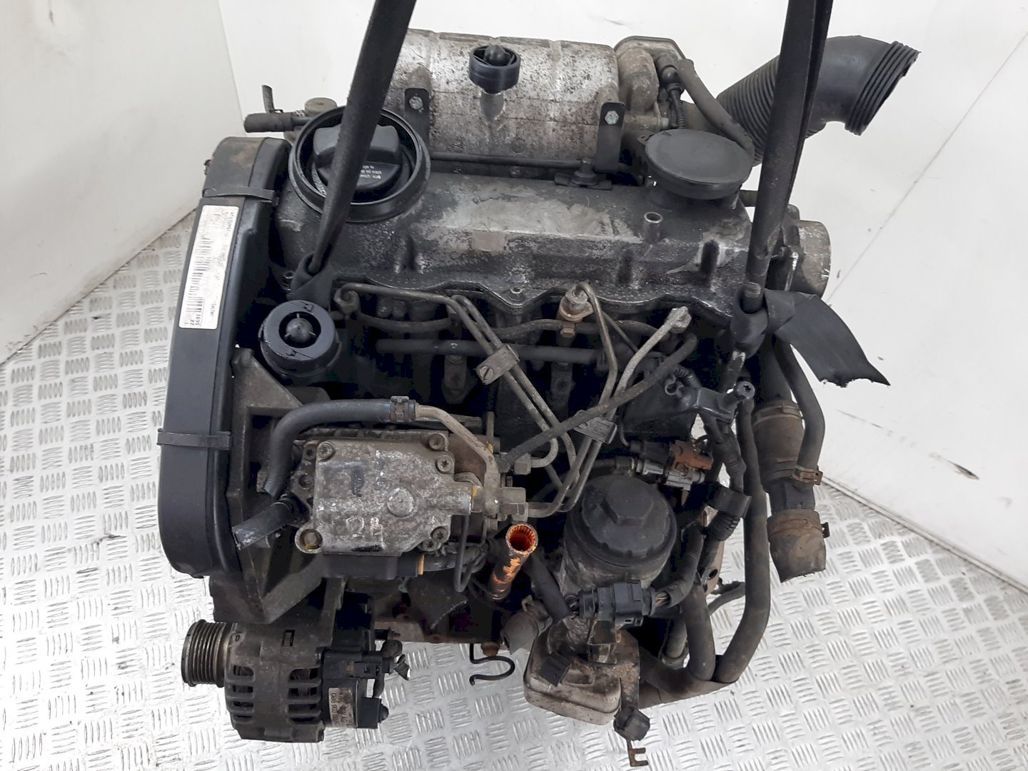 Двигатель (ДВС) - Volkswagen Caddy 2 (1995-2004)