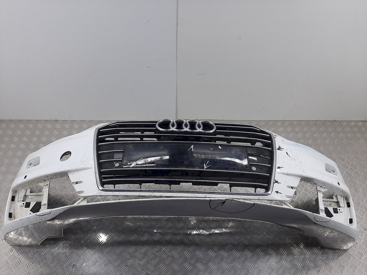Бампер - Audi A6 C7 (2011-2014)