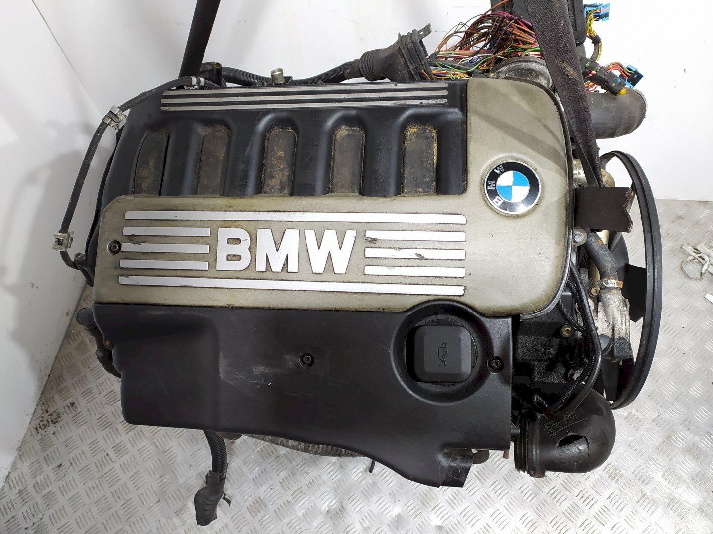 Двигатель (ДВС) - BMW 5 E39 (1995-2003)