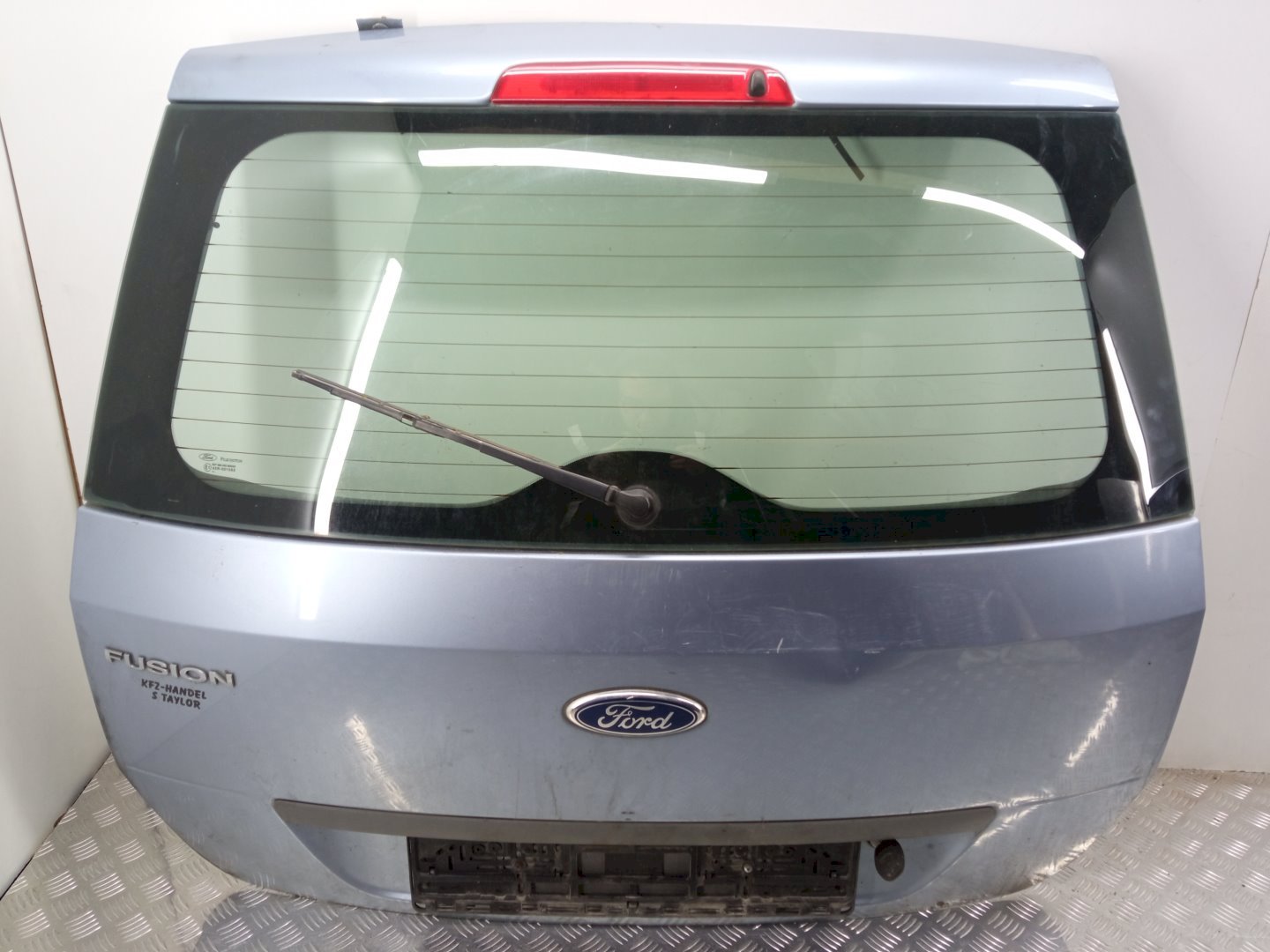 Крышка багажника - Ford Fusion (2002-2012)